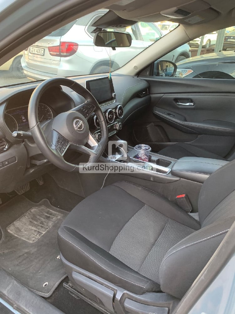 Nissan Sentra 2024