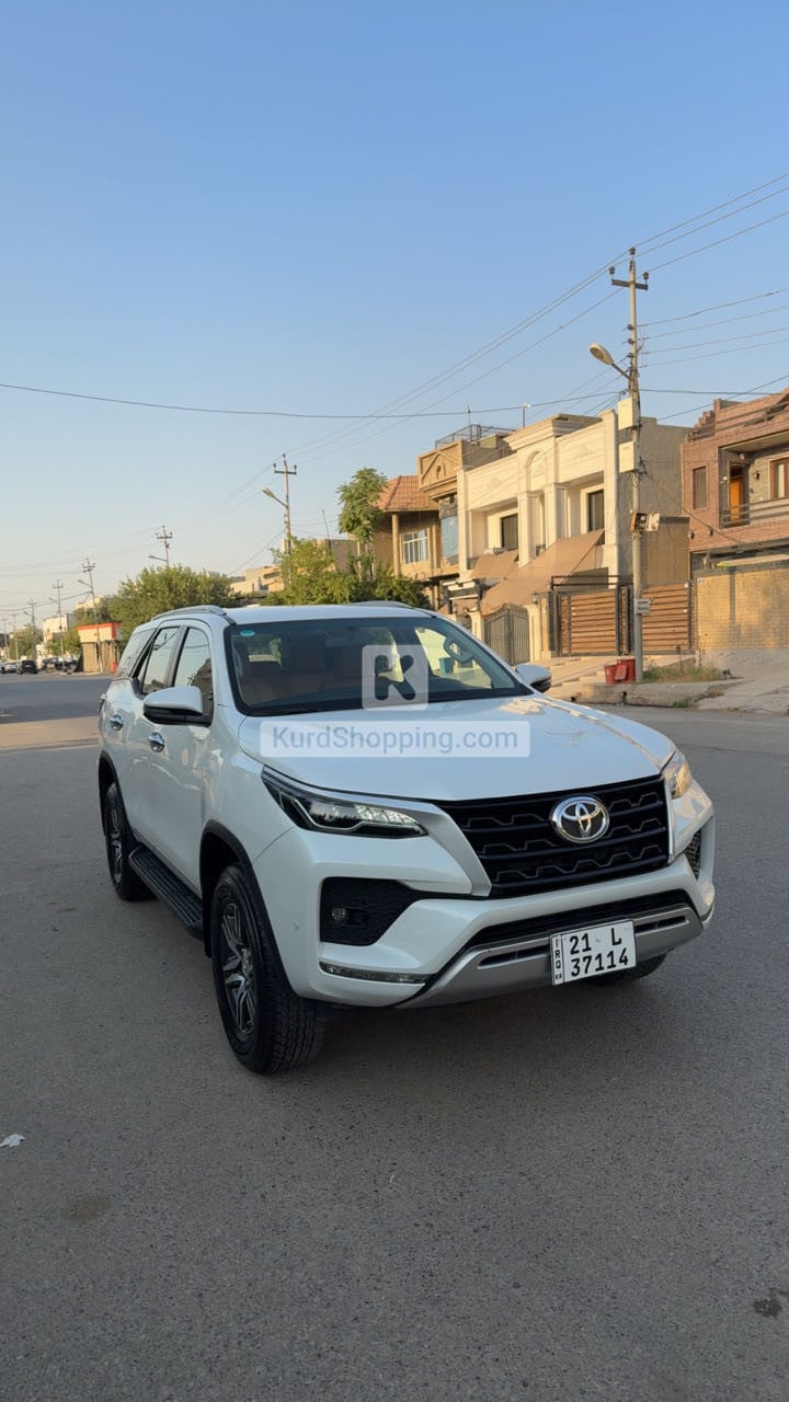 Toyota Fortuner 2023