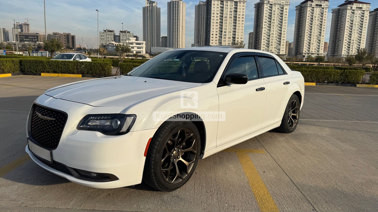 Chrysler 300S 2019