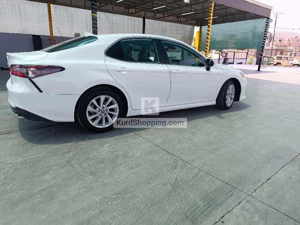 Toyota Camry 2021