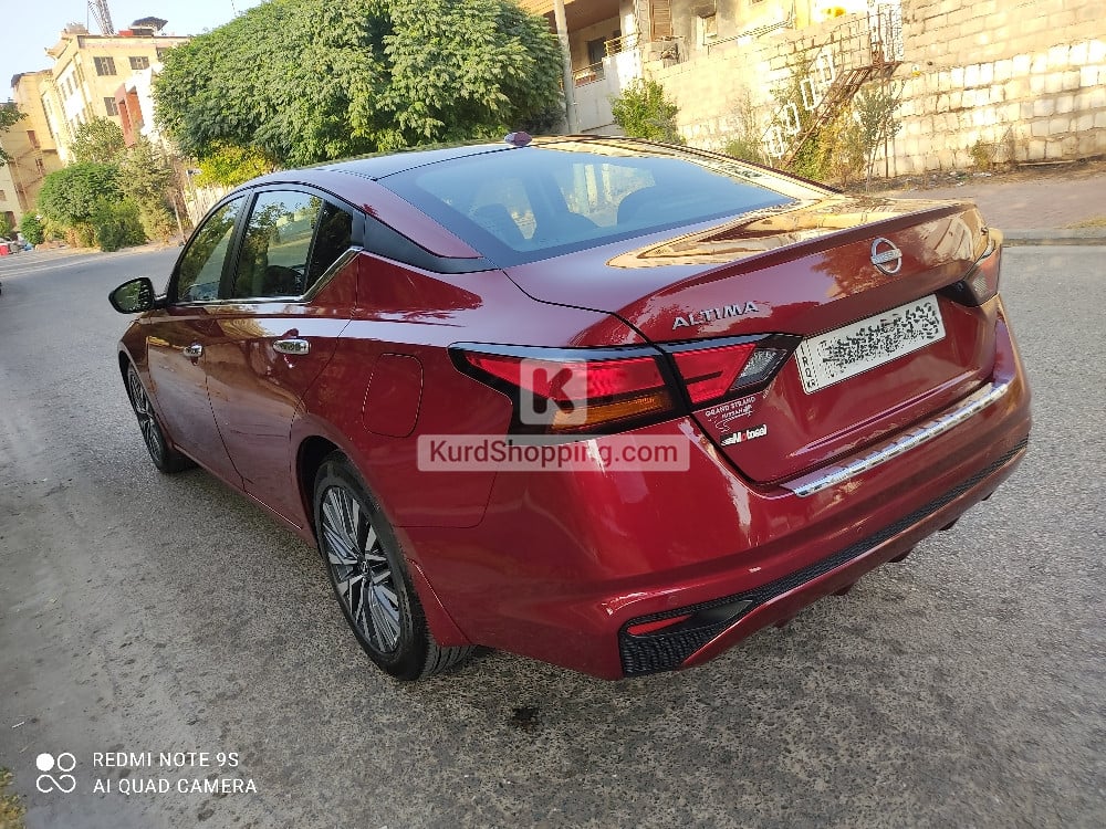 Nissan Altima 2023