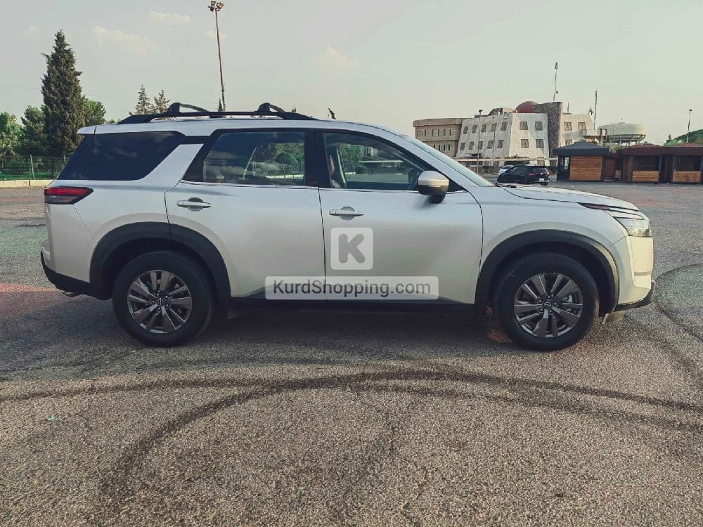 Nissan Pathfinder 2022