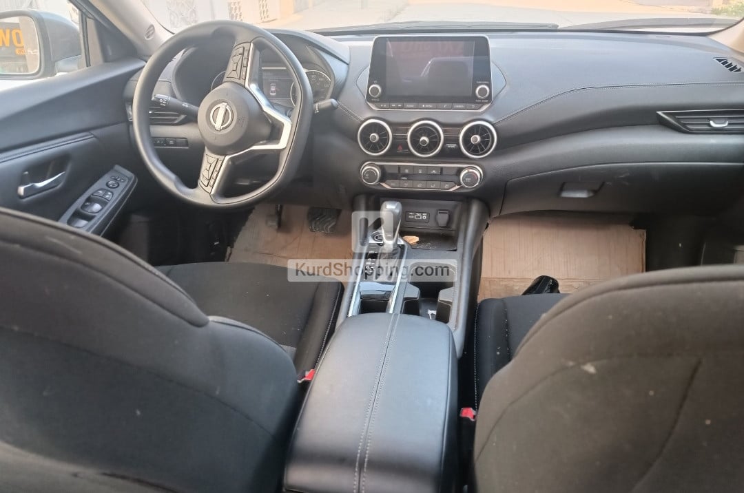 Nissan Sentra 2024