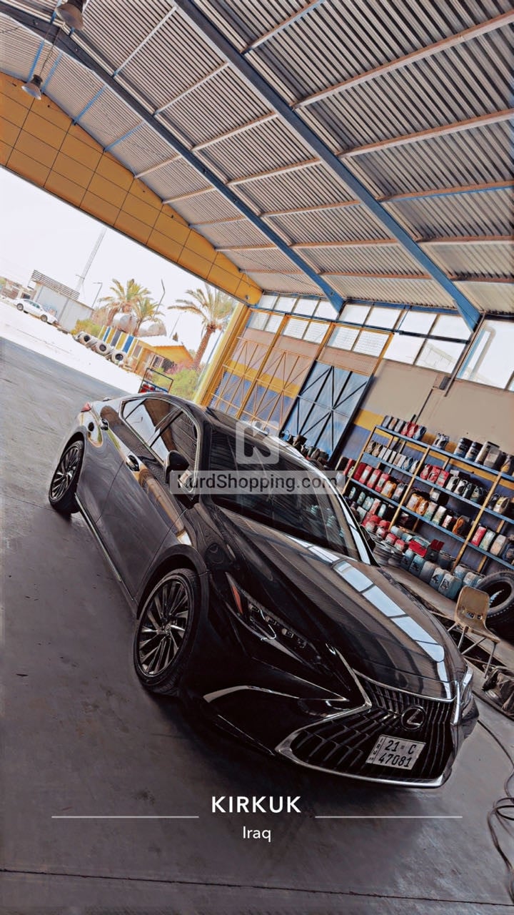 Lexus ES 350 2022