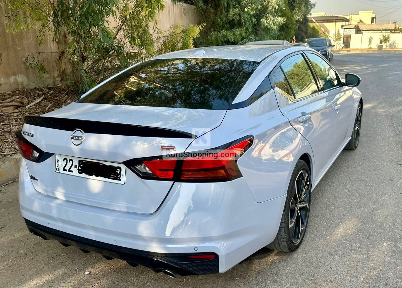 Nissan Altima 2024