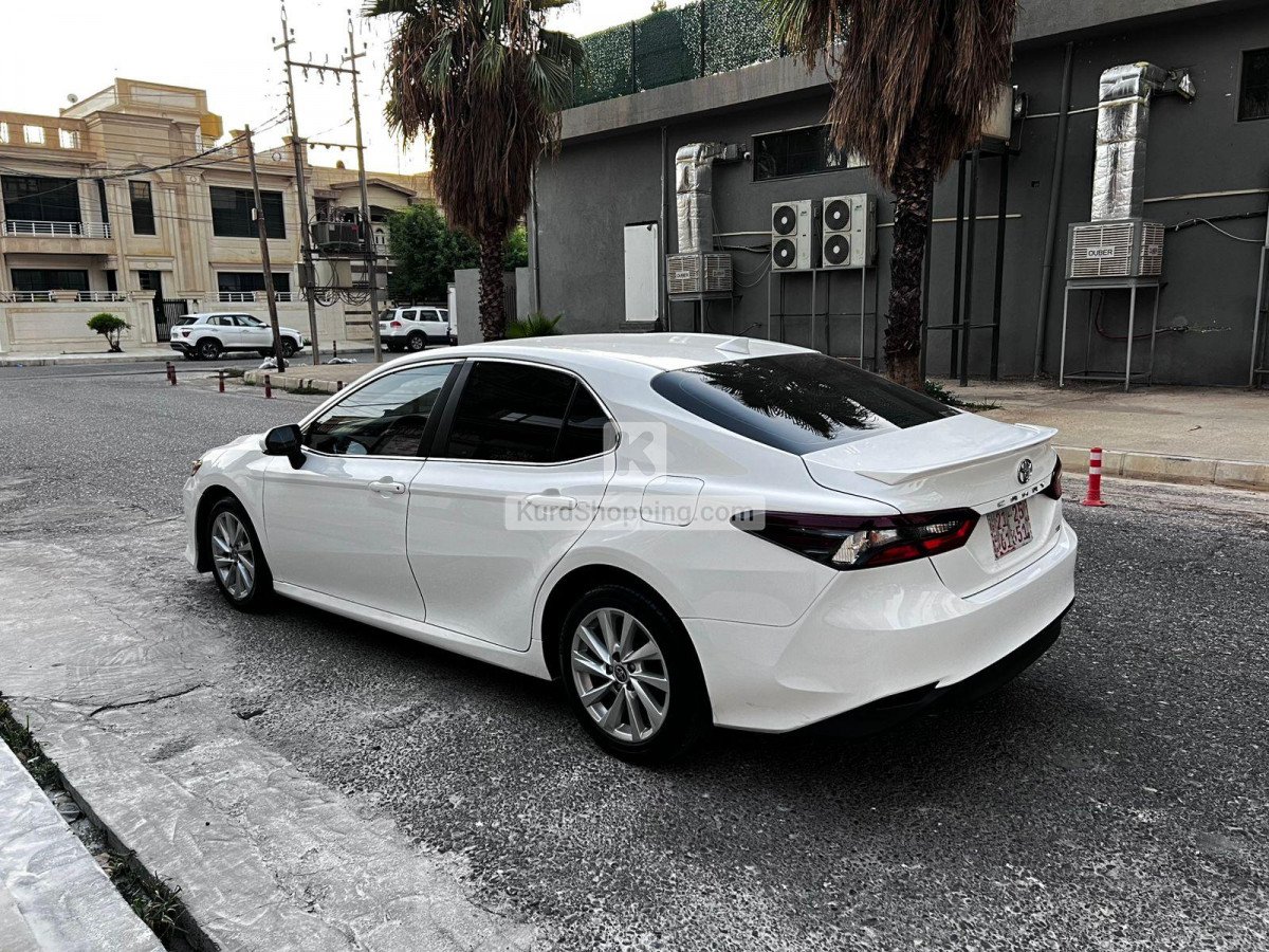 Toyota Camry 2023