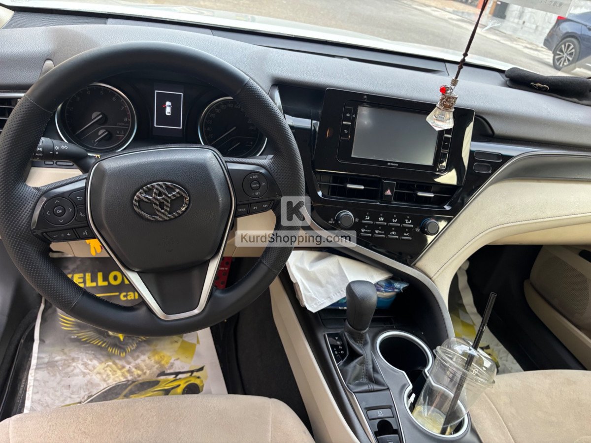 Toyota Camry 2024