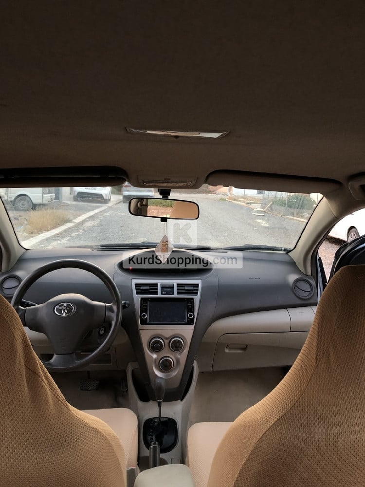 Toyota Yaris 2012
