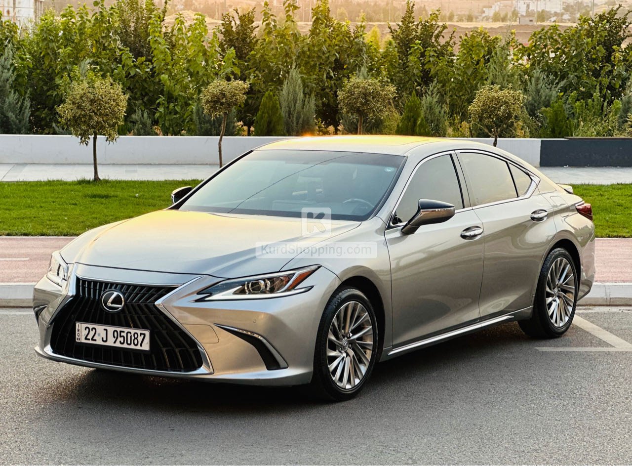 Lexus ES 350 2022