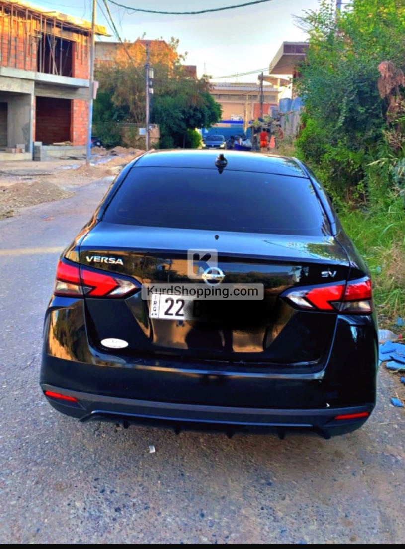 Nissan Versa 2021