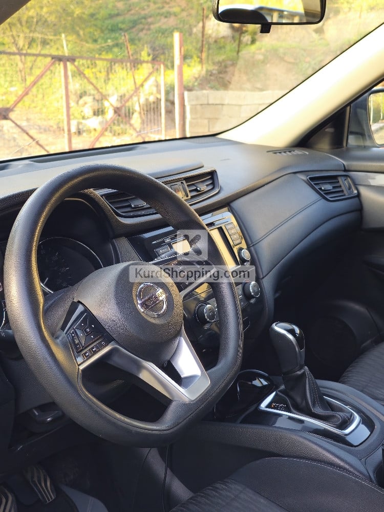 Nissan ڕۆج 2018