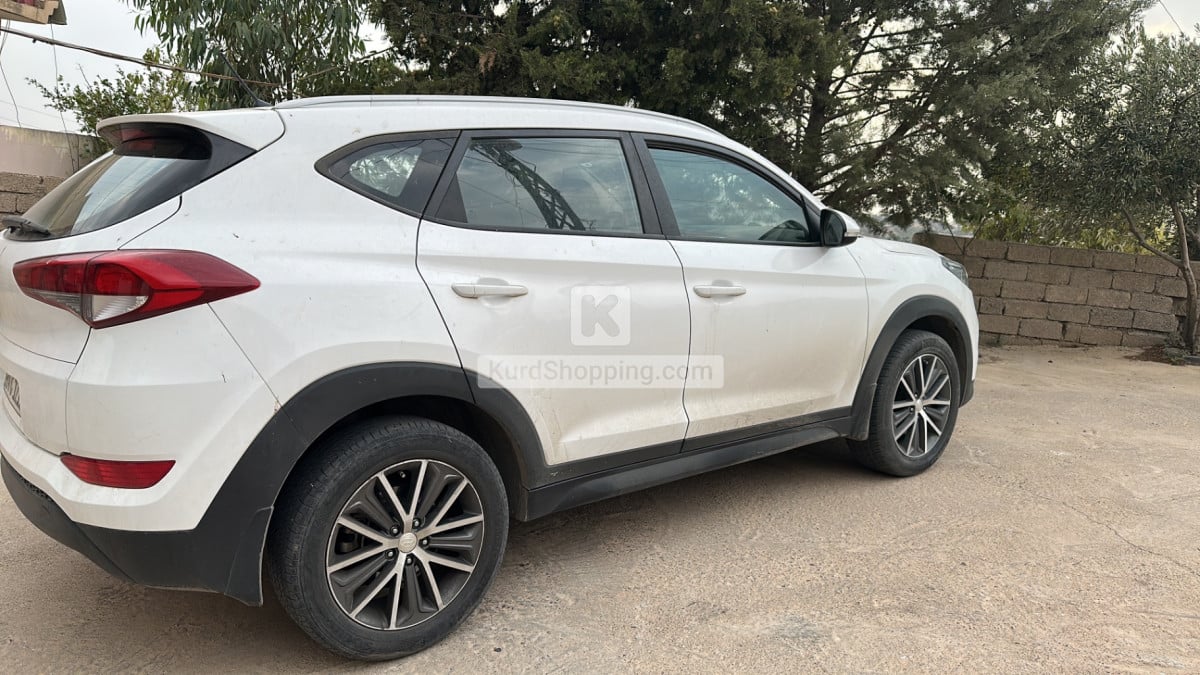 Hyundai Tucson 2016 ئاکرێ