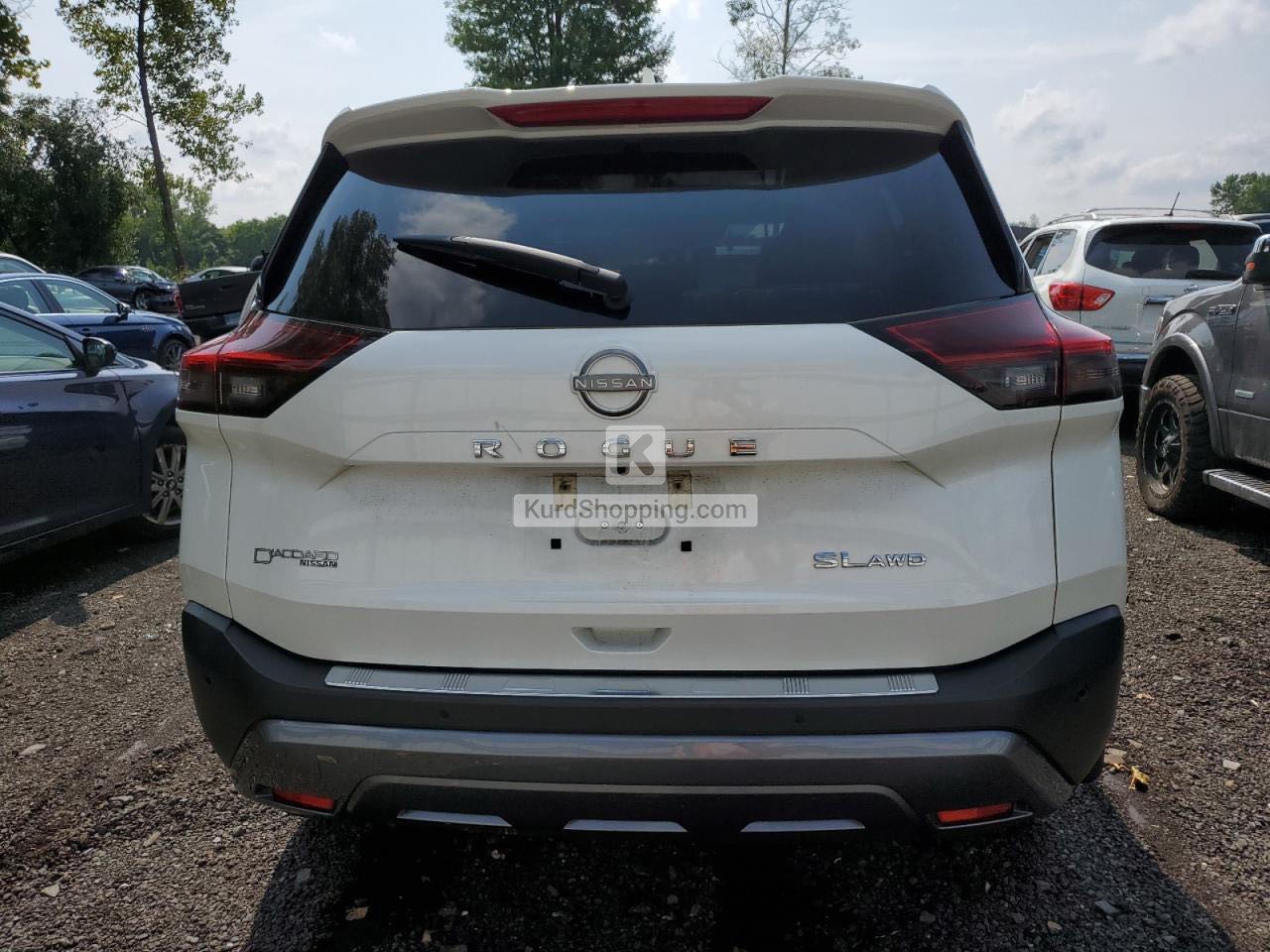 Nissan ڕۆج 2023