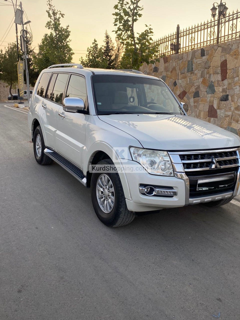 Mitsubishi Pajero 2015