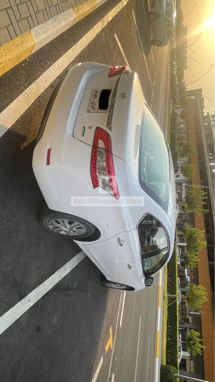 Nissan Sentra 2016