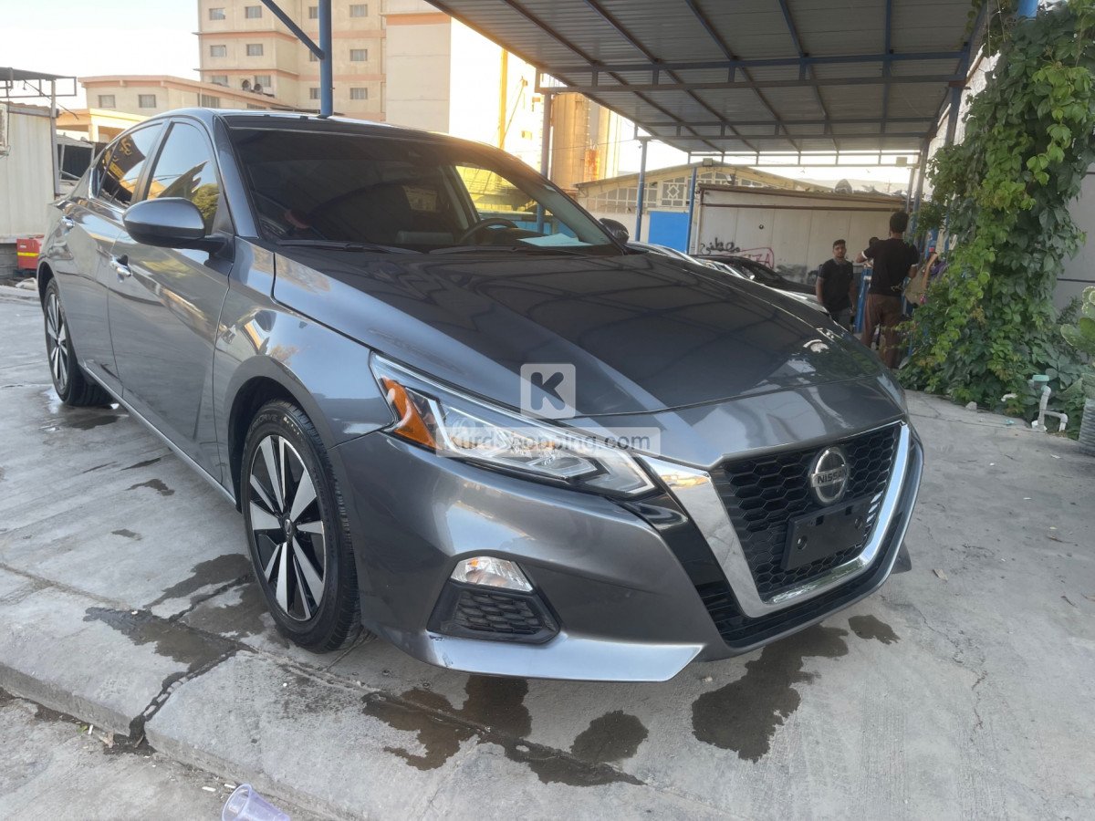 Nissan Altima 2022