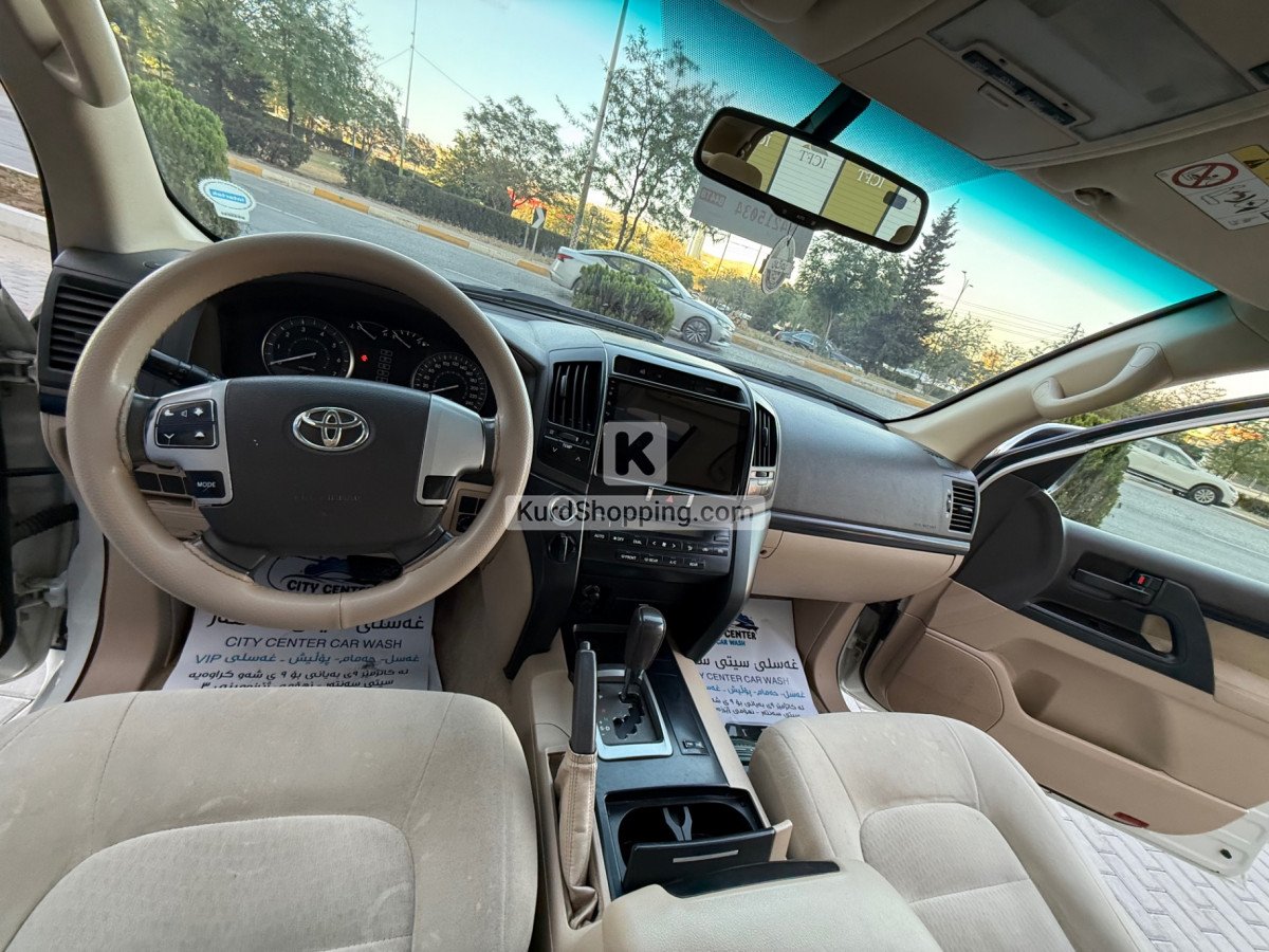 Toyota Landcruiser 2015