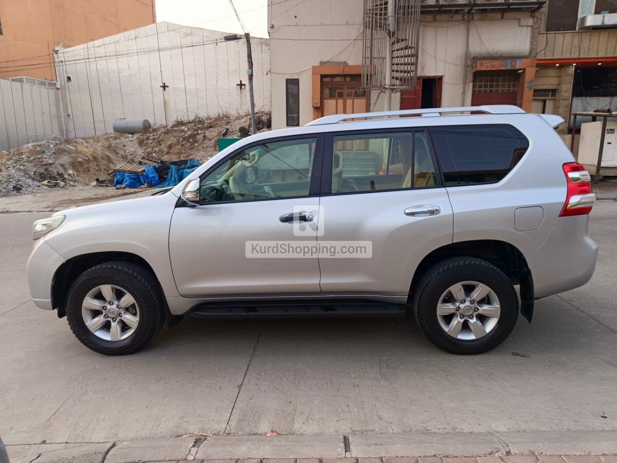 Toyota Prado 2015 سلێمانی