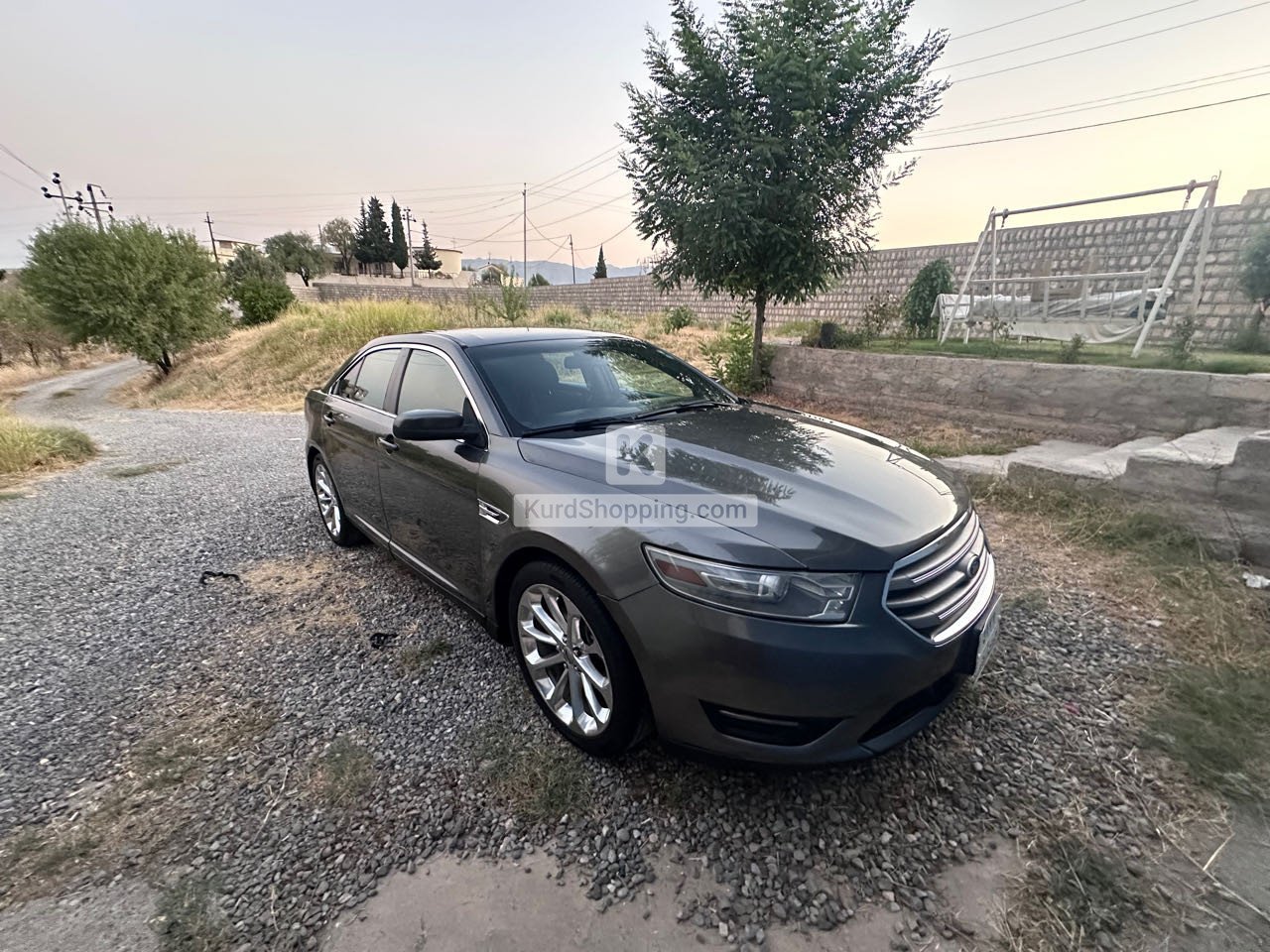 Ford Taurus 2016 دهۆک