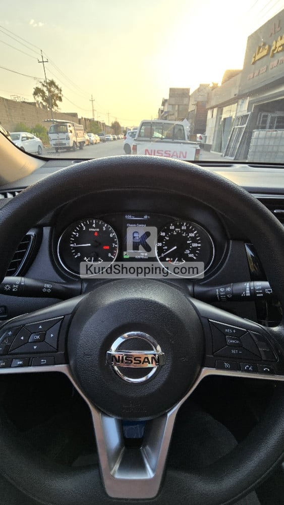 Nissan ڕۆج 2017