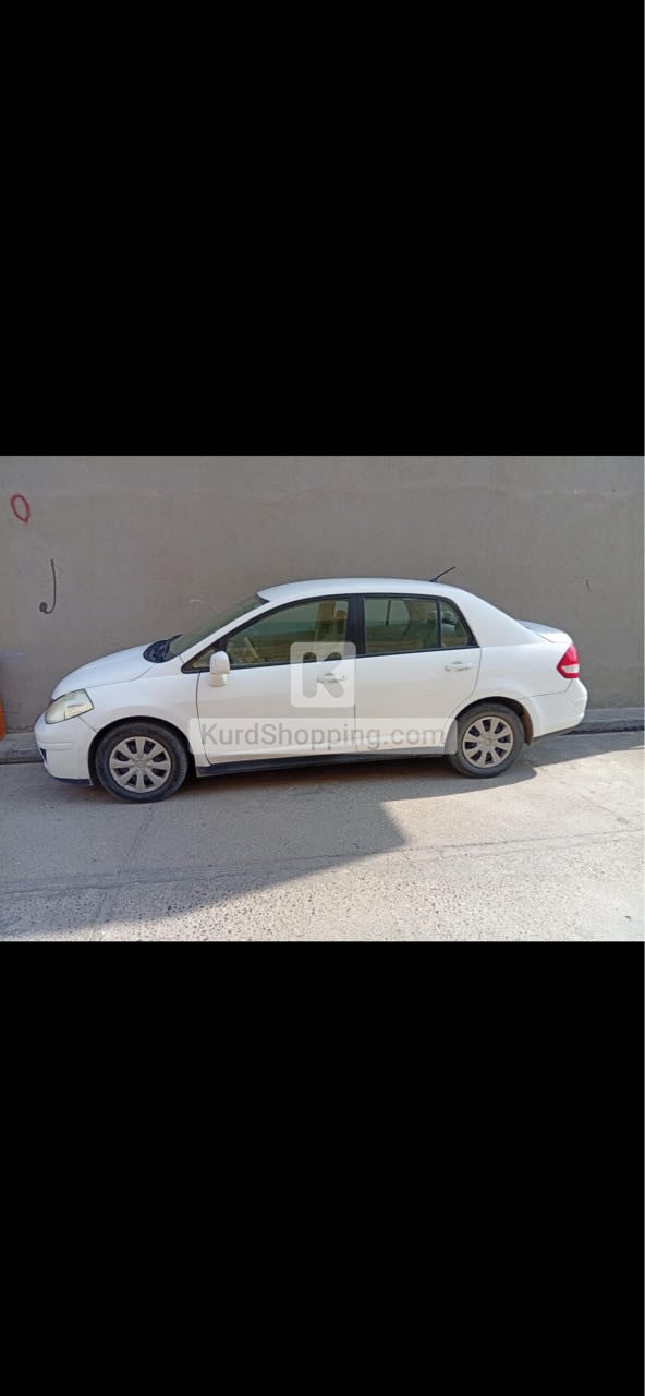 Nissan Tiida 2011
