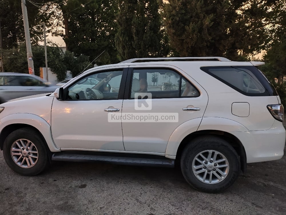 Toyota فۆڕچنەر 2014