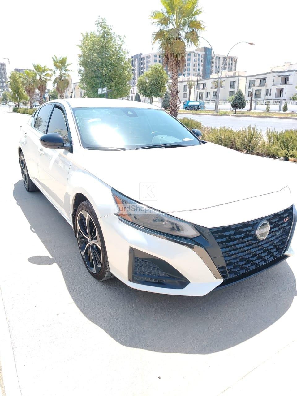 Nissan Altima 2023