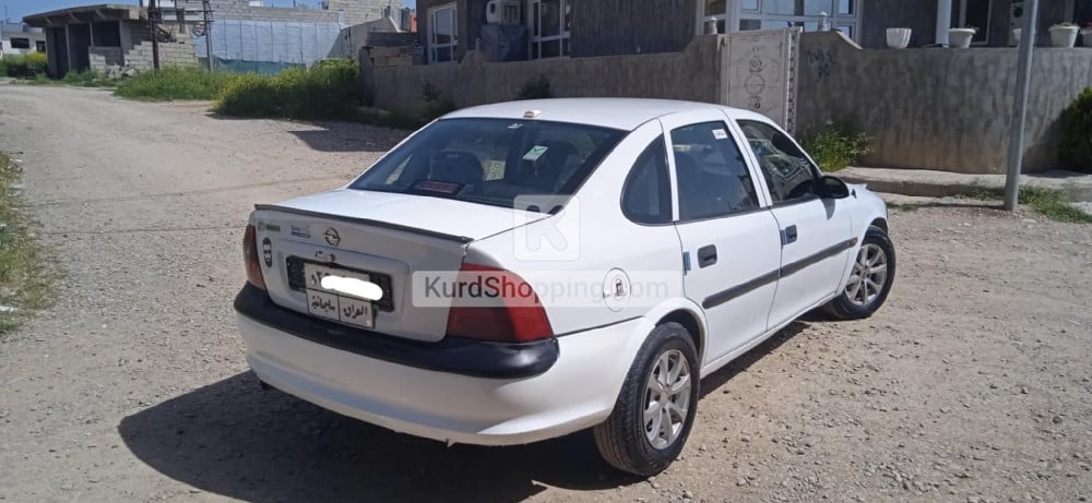 Opel Vectra 1998 سلێمانی