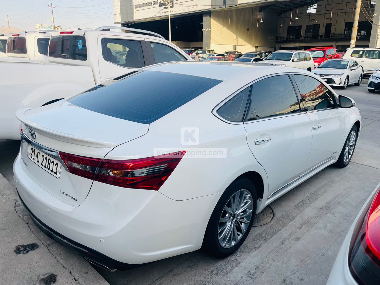Toyota Avalon 2016