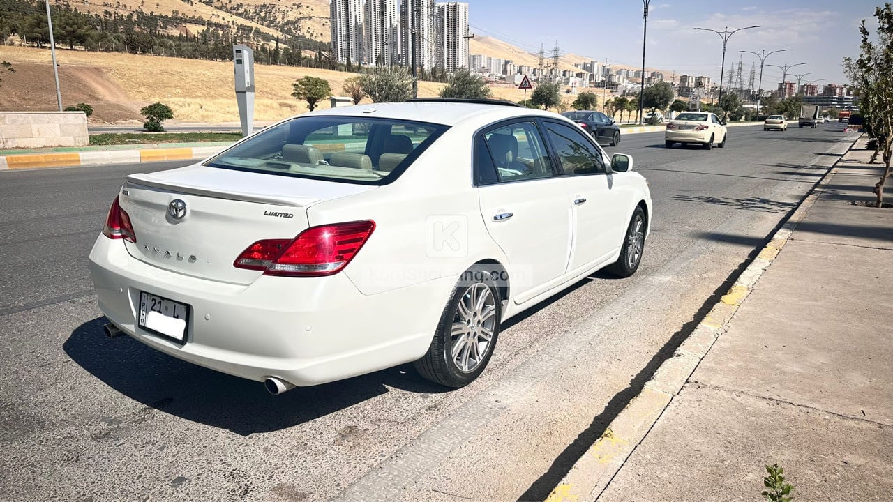 Toyota Avalon 2007