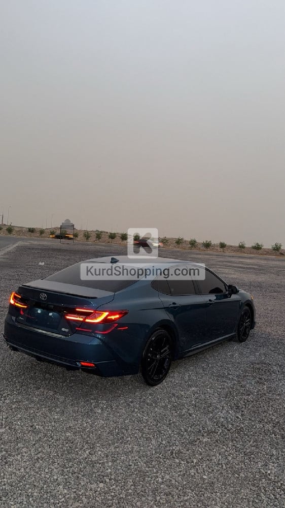 Toyota Camry 2025
