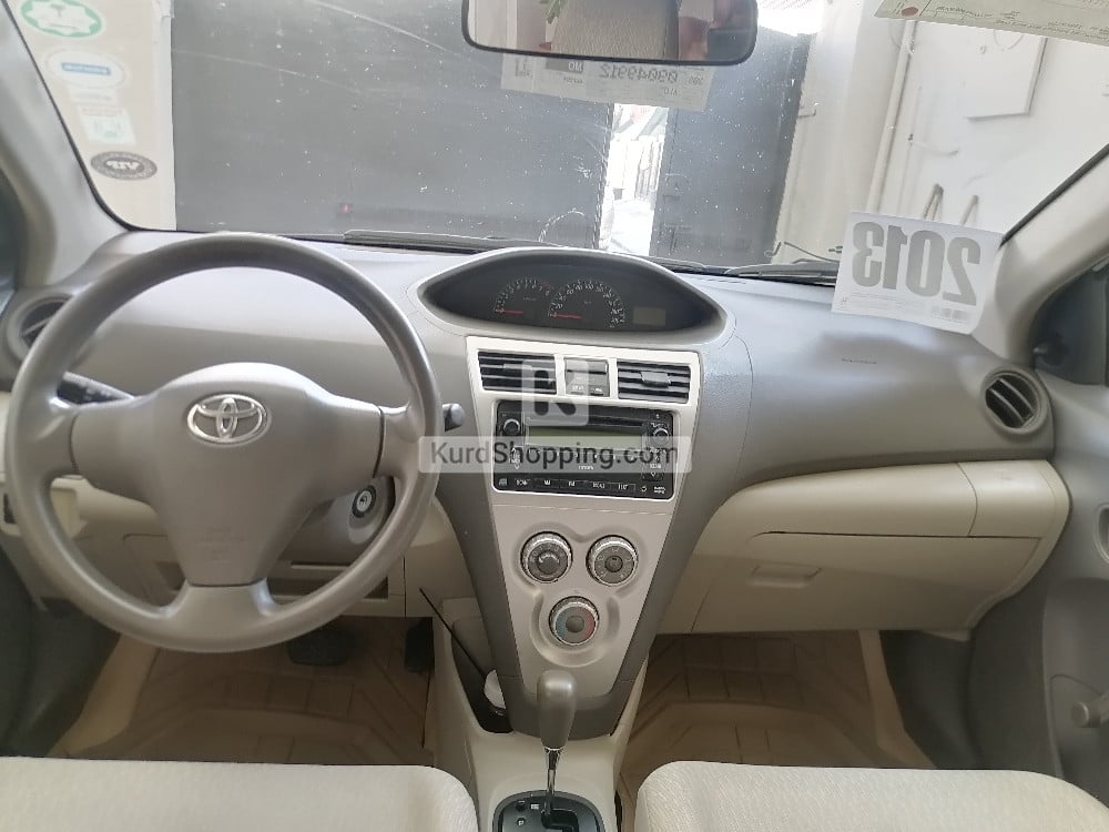 Toyota Yaris 2013