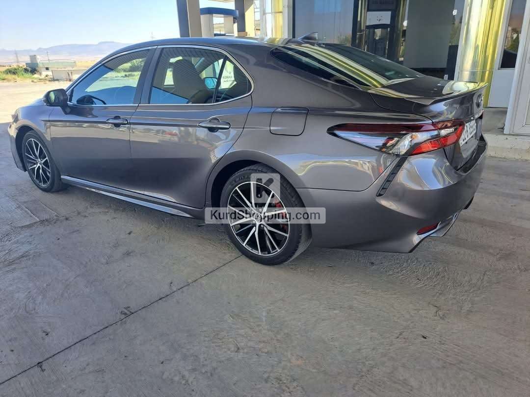Toyota Camry 2022
