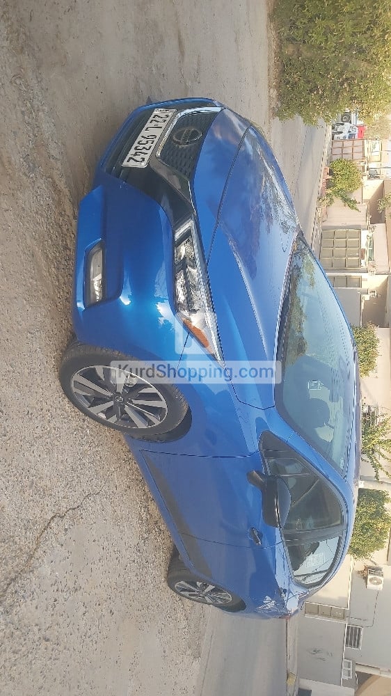 Nissan Versa 2020