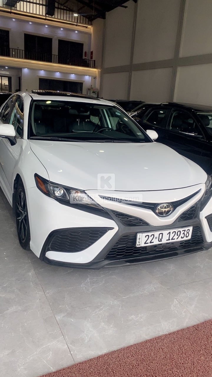 Toyota Camry 2022