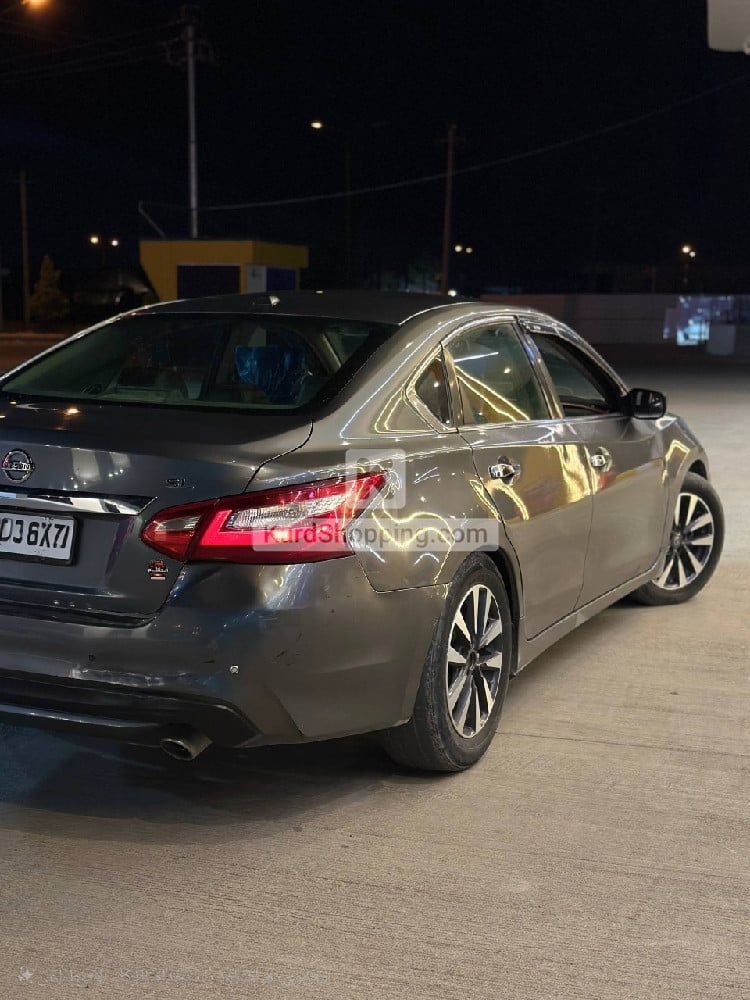Nissan Altima 2017