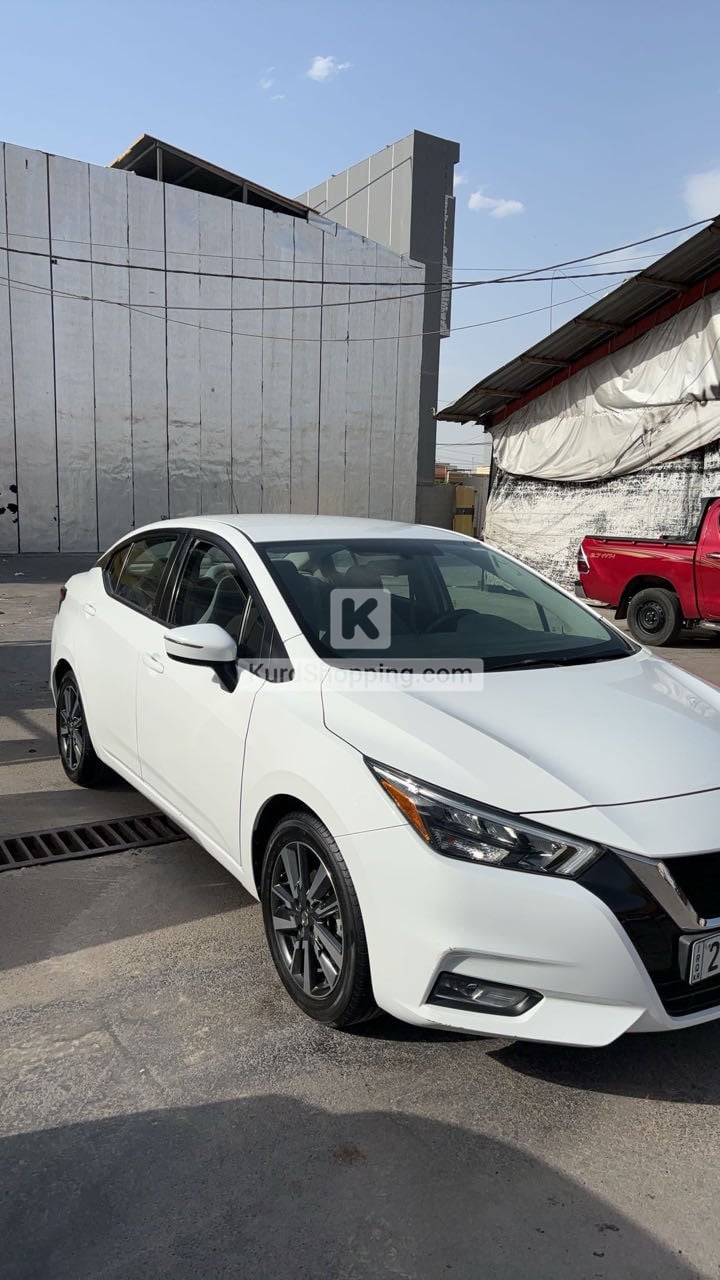 Nissan Sunny 2021