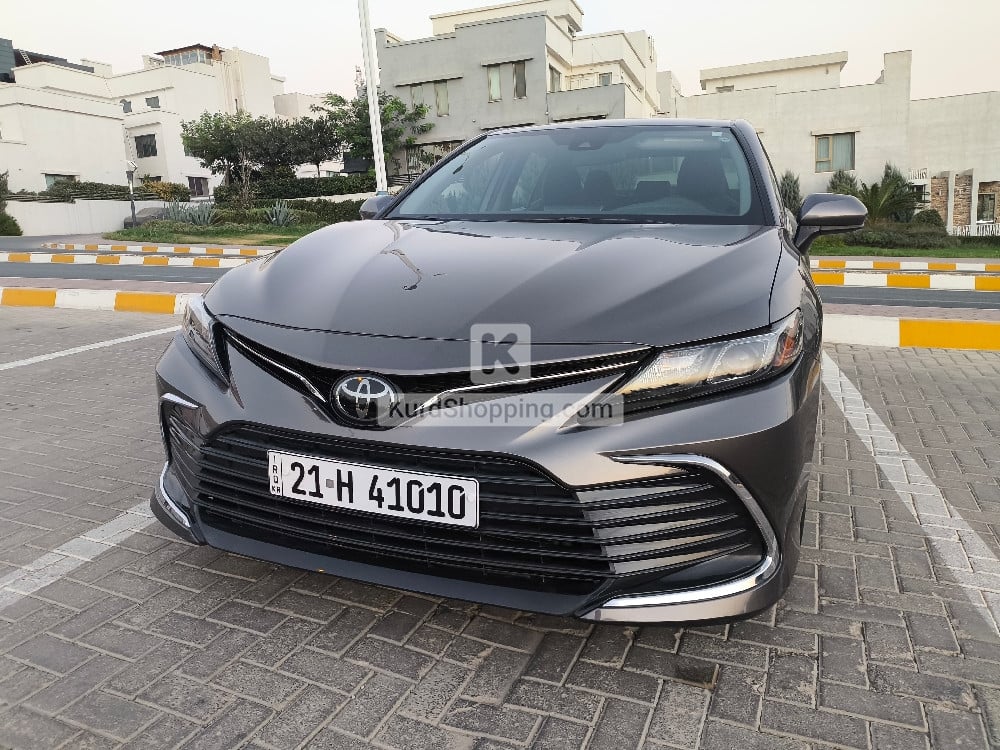 Toyota Camry 2023