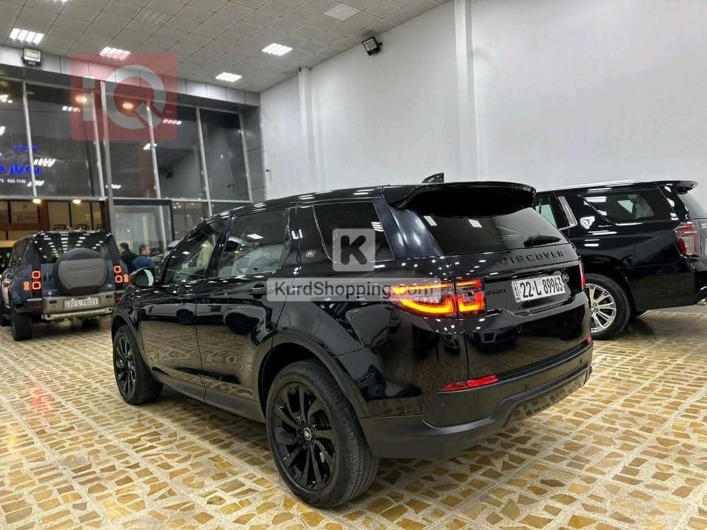 Land Rover Discovery 2021
