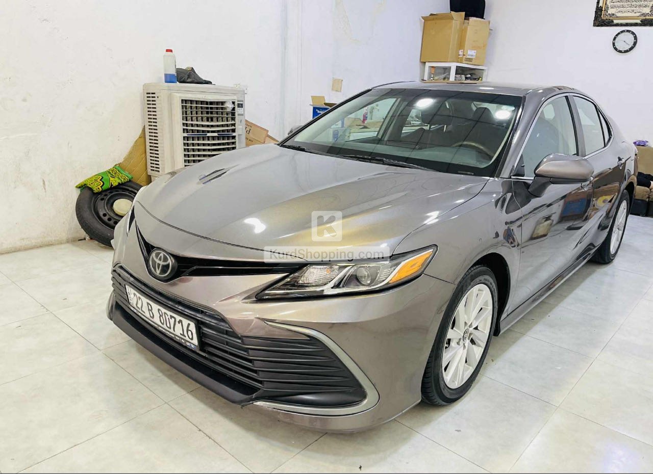 Toyota Camry 2021