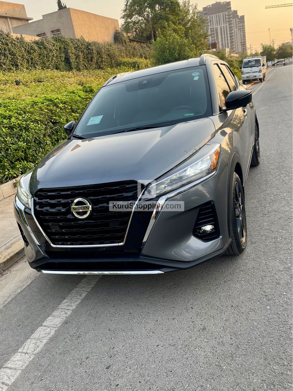 Nissan کیکس 2024