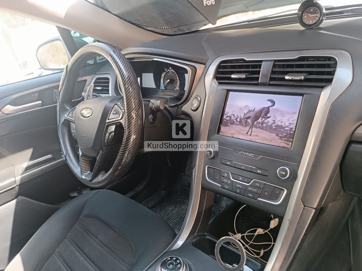 Ford Fusion 2020