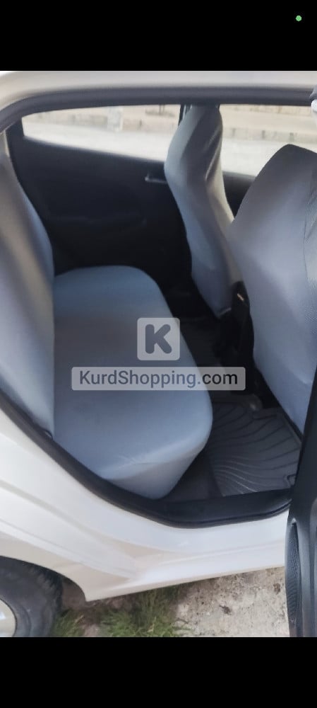 Mazda Mazda2 2013