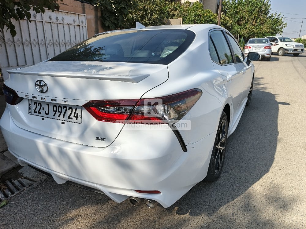 Toyota Camry 2023