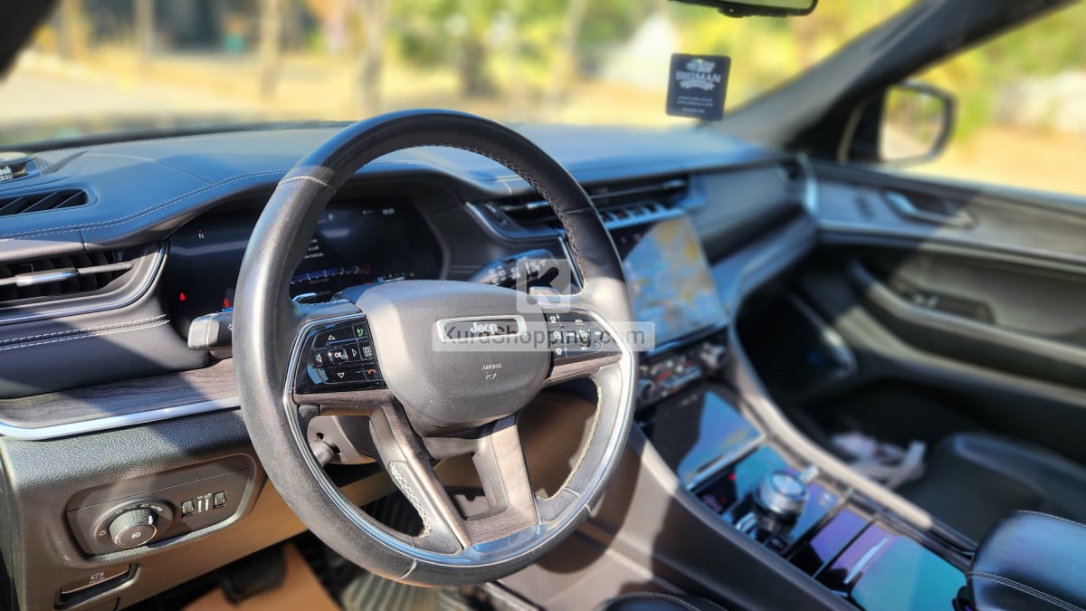 Jeep Overland 2022