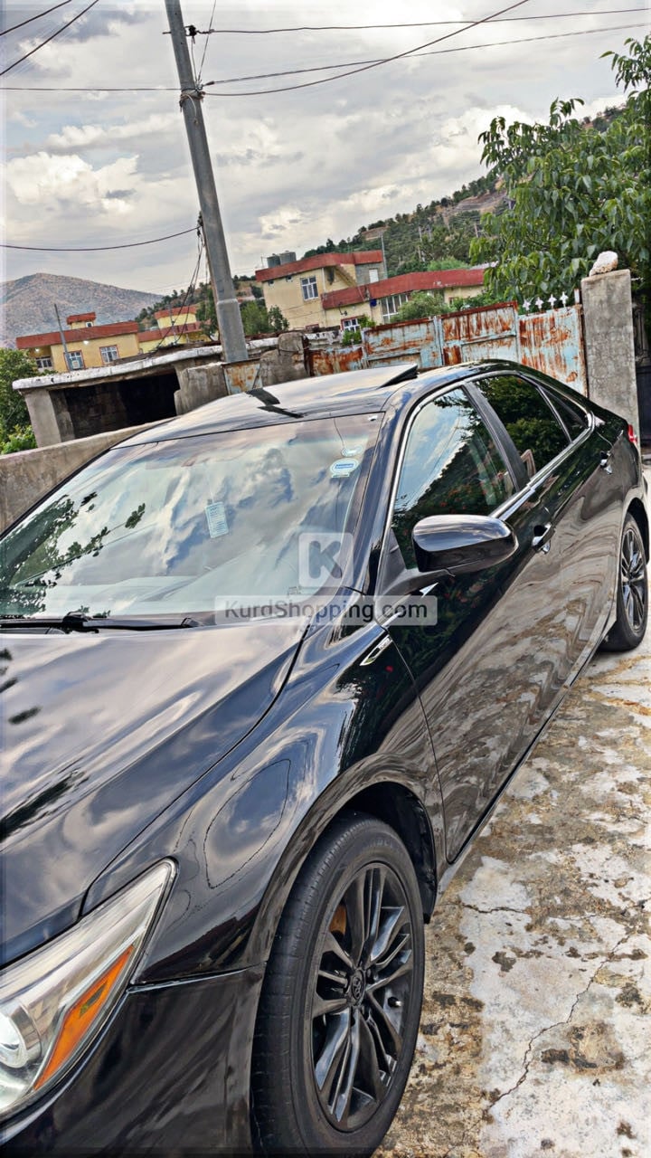 Toyota Camry 2016