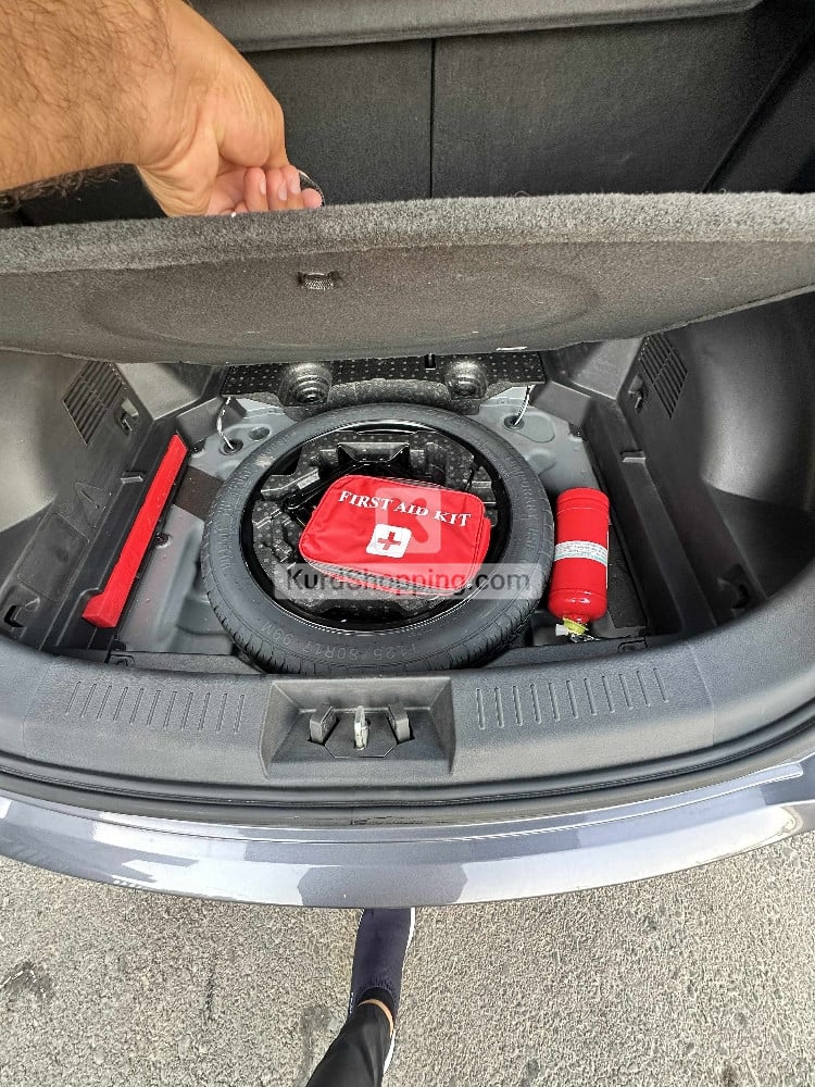 Geely Azkarra 2023