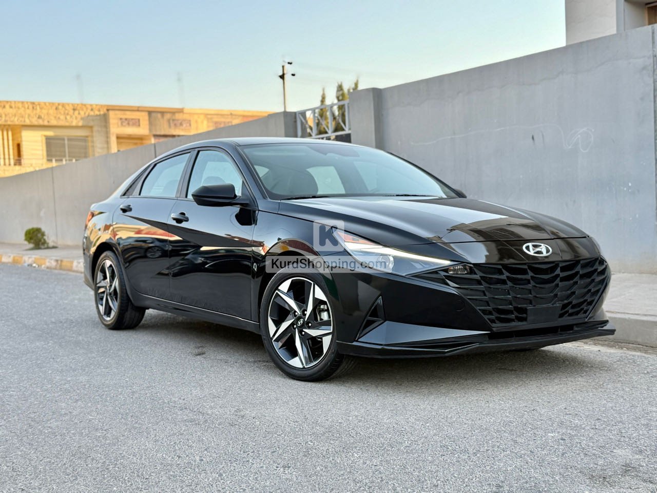Hyundai Elantra 2023