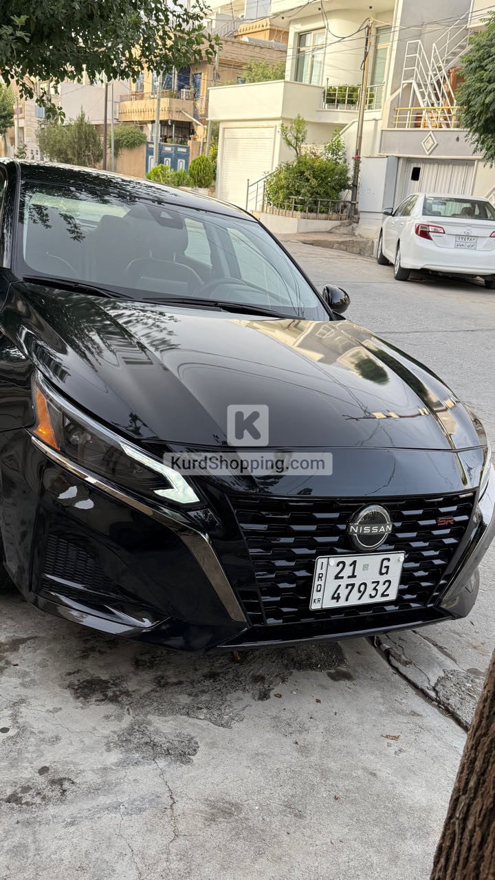 Nissan Altima 2023