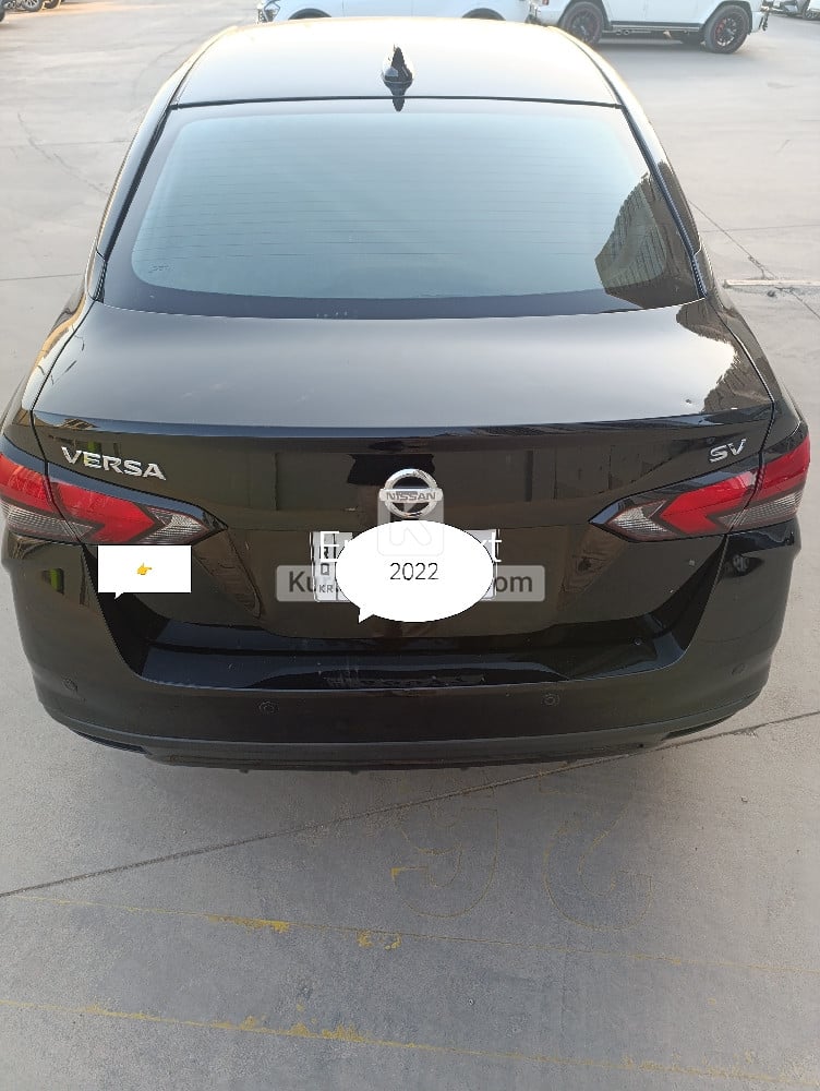 Nissan Versa 2022